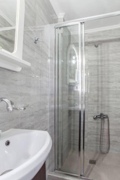 شقة Newly Reconstructed Flat 107Sqm! خانيا المظهر الخارجي الصورة